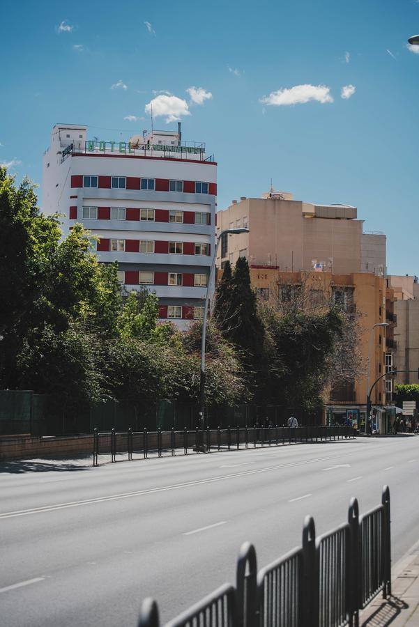 Hotel Embajador Almería Exterior foto